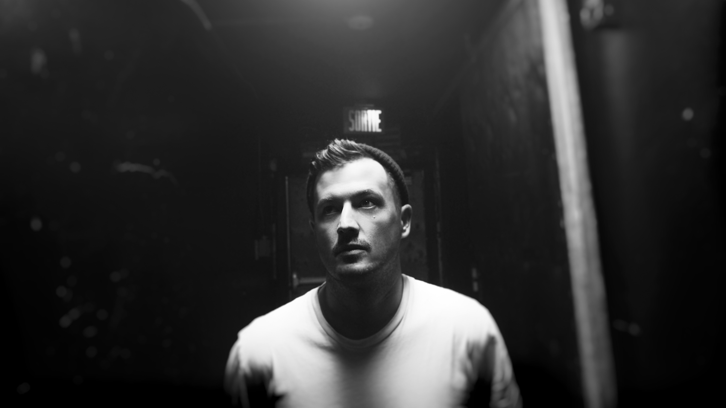 SYML - NOBODY LIVES HERE TOUR